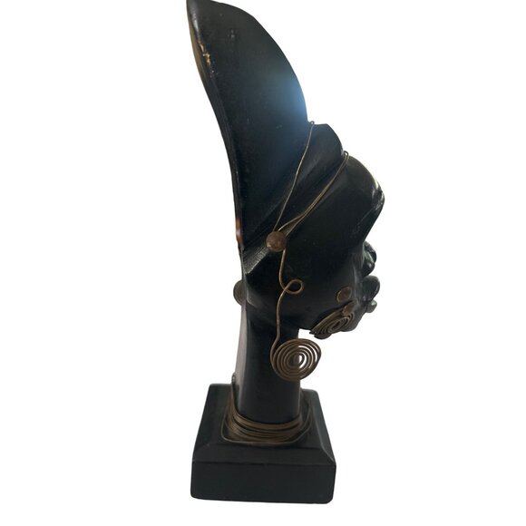 Vintage Haitian Wood Sculpture With Brass Adornments & Earrings Handcrafted - Picture 5 of 13